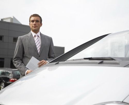 新手汽車銷售員,如何變得專業